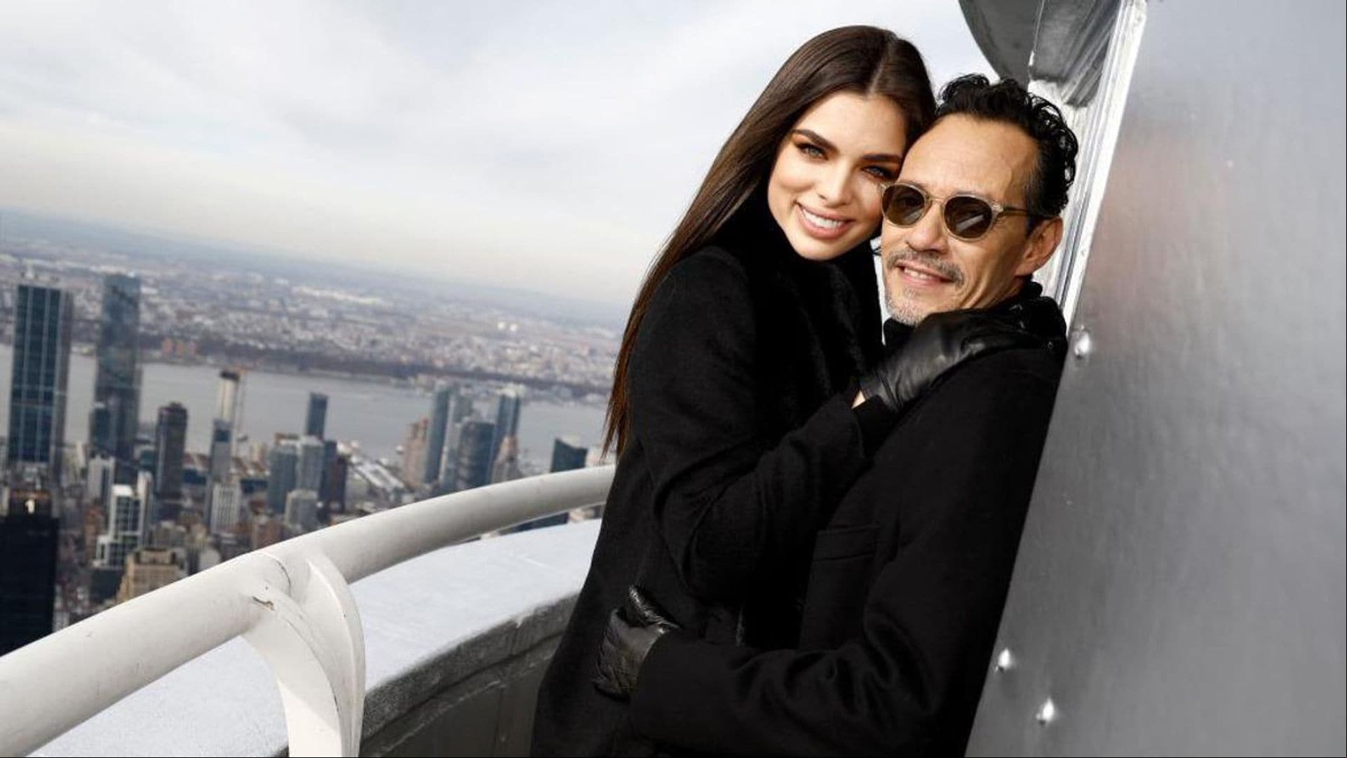 Nadia Ferreira y Marc Anthony en NY