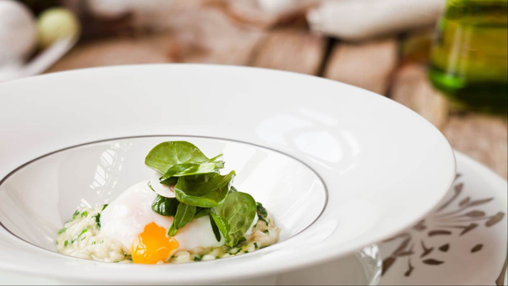 Risotto con huevo escalfado