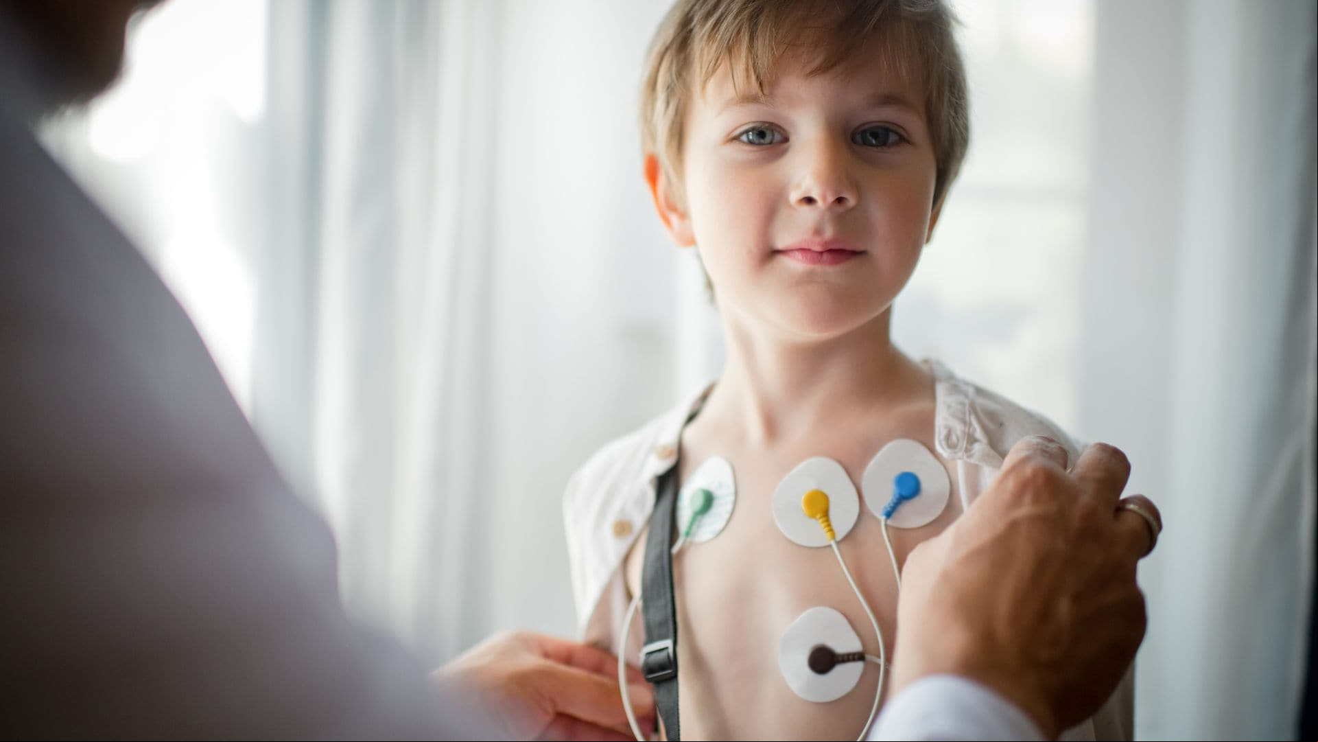 Arritmias en niños: ¿cómo detectarlas a tiempo y qué implica para la salud del pequeño?