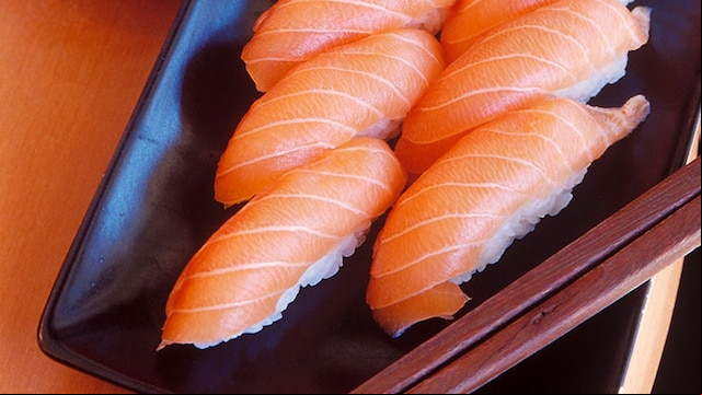 niguiri sushi de salmon