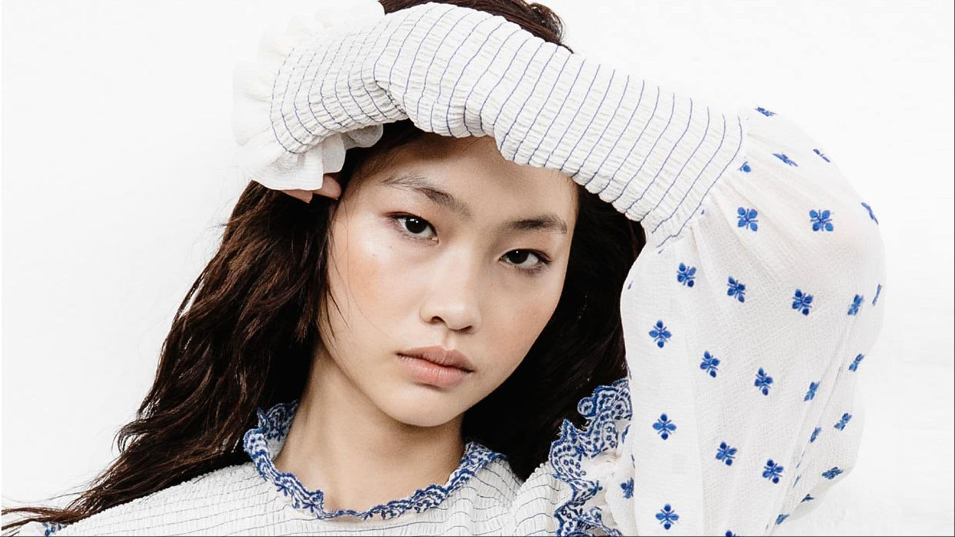 La mágica historia de HoYeon Jung, la actriz revelación a la que descubrió Louis Vuitton