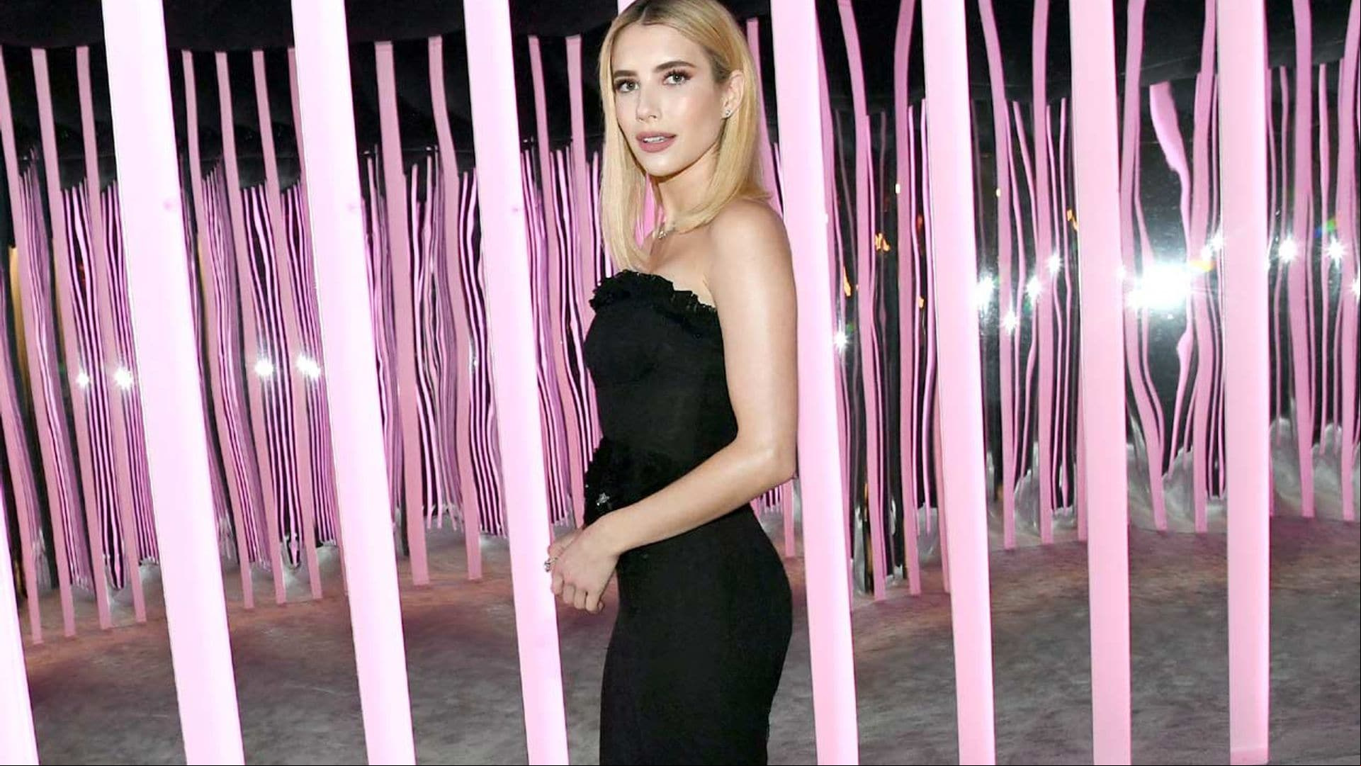 Emma Roberts cumple 30 años: actriz, madre y coleccionista de vestidos ¡de ensueño!