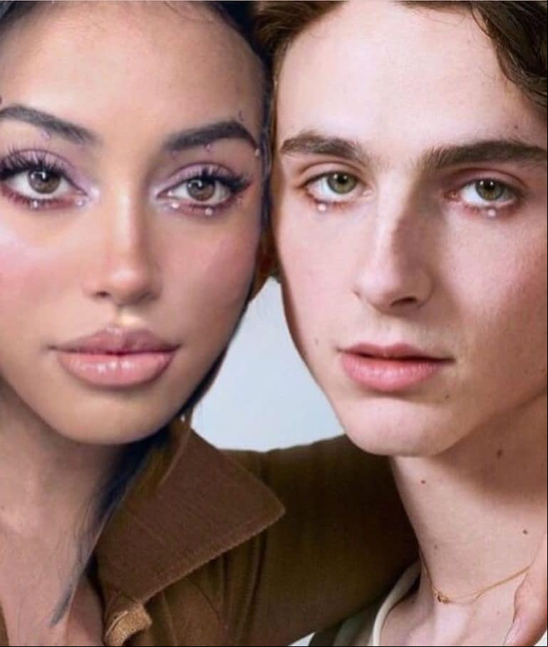Eiza y Timothée