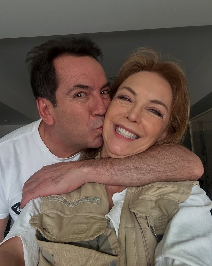 Lalo Salazar y Laura Flores compartían pequeños vistazos de su relación en redes sociales