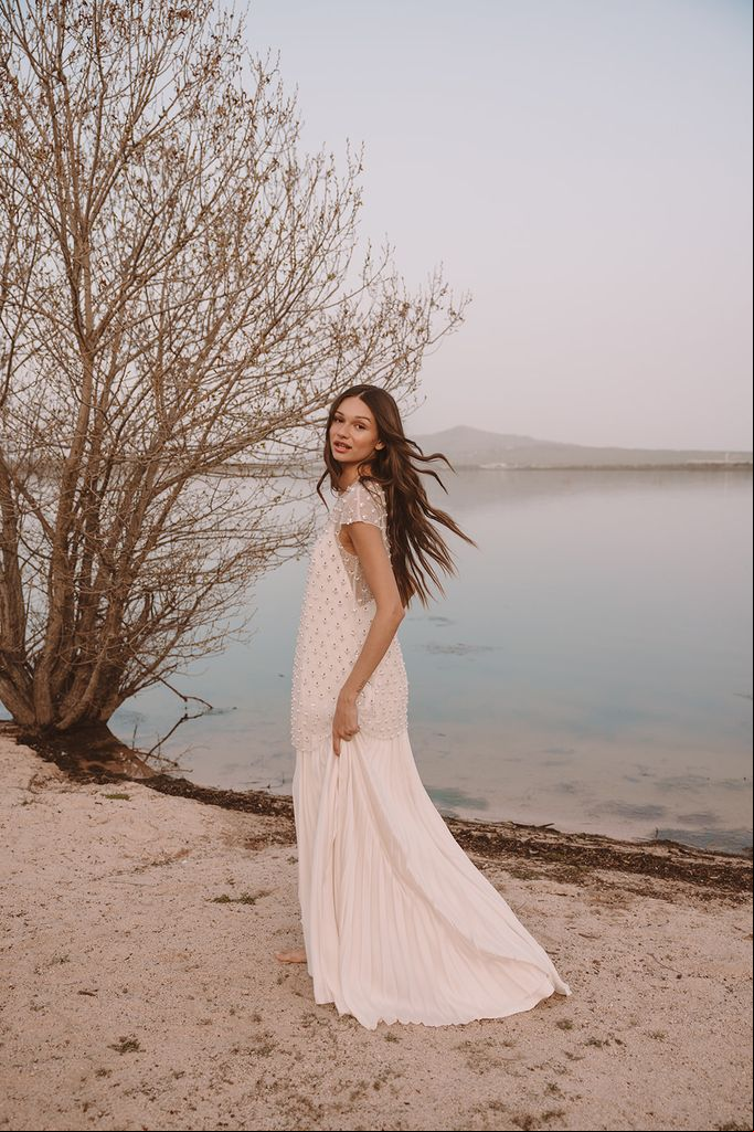 Vestidos de novia Lorena Formoso colección 2025