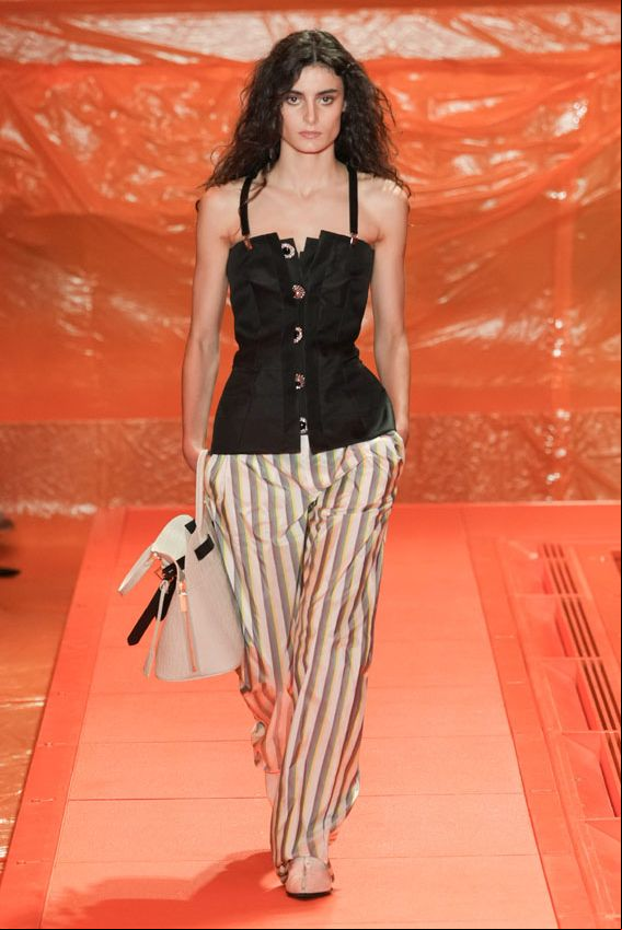louisvuitton013a