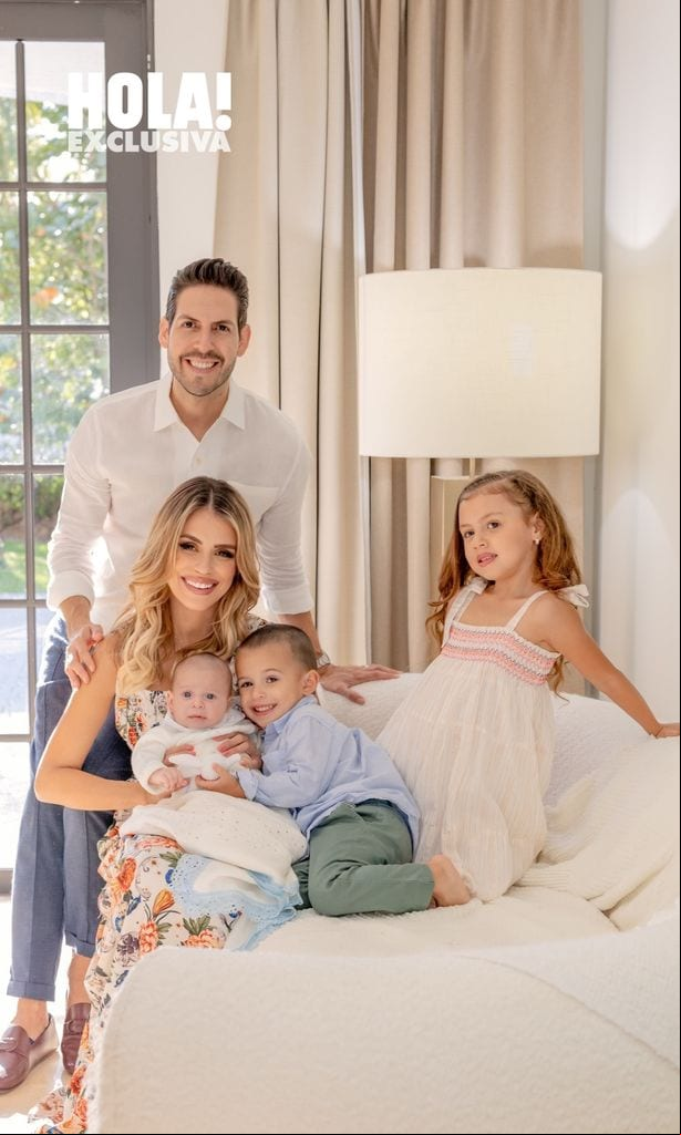 Carolina Sarassa se siente bendecida por la gran familia que ha formado con su esposo Andrés Chacón.