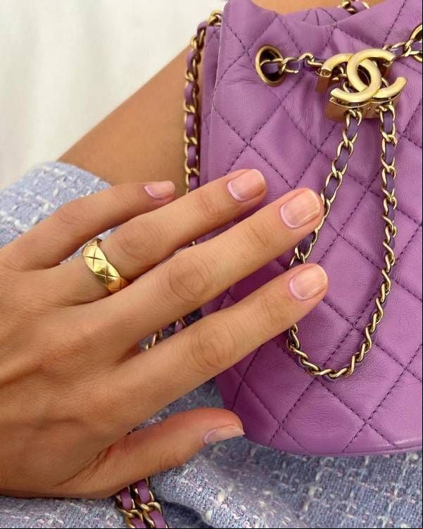 manicura oficina 10