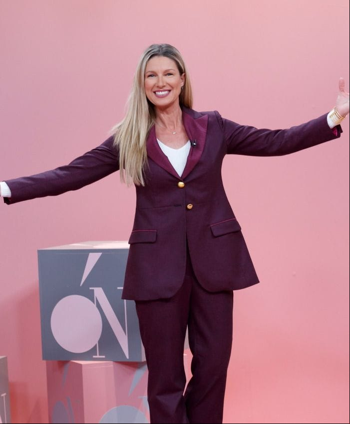 Anne Igartiburu, presentadora de 'Corazón'