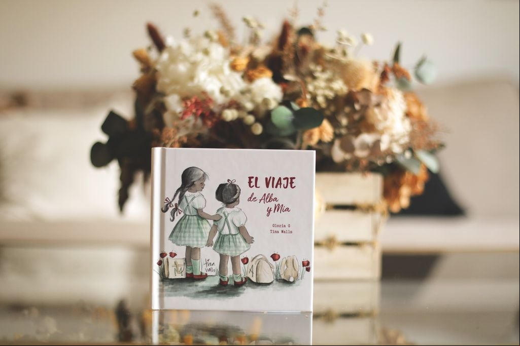 Libro El viaje de Alba y Mía