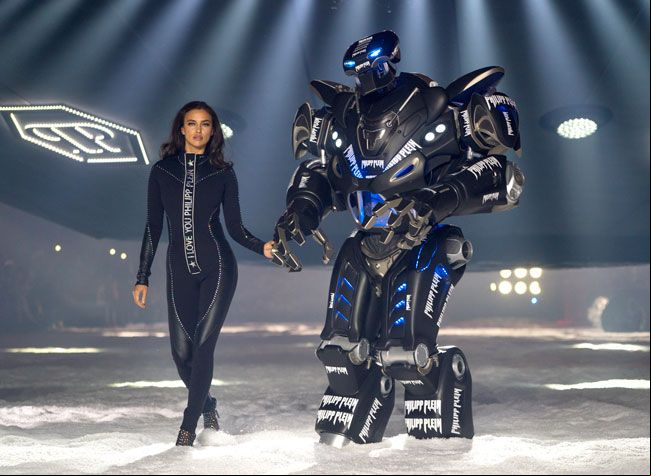 Irina Shayk durante el desfile de Philipp Plein otoño-invierno 2018/19 en la MBFWNY