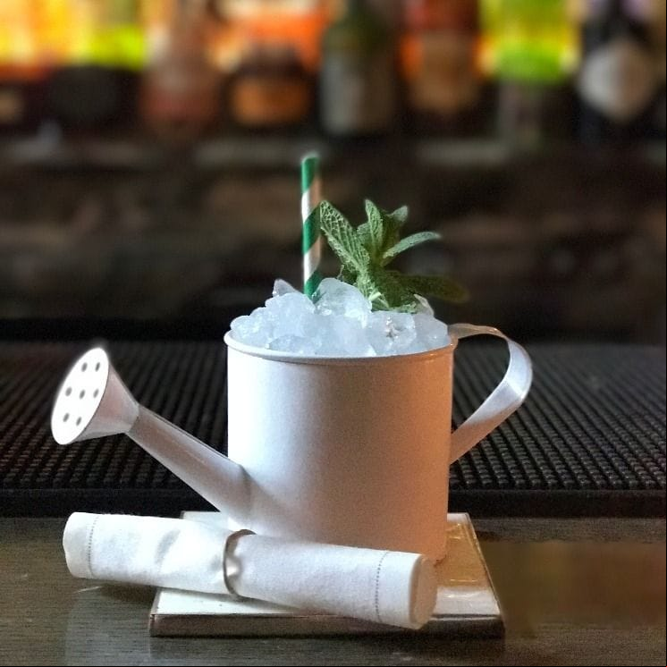coctel ron fresco diplomatico