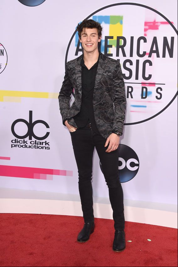 ama2017_shawn_mendes_17a