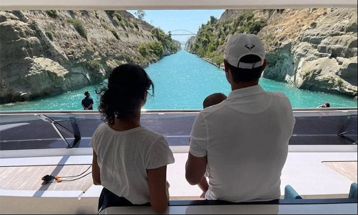 Rafa junto a Mery Perelló y su hijo 