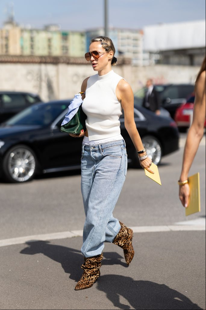 Los pantalones bohemios, tendencia de la primavera/verano 2025