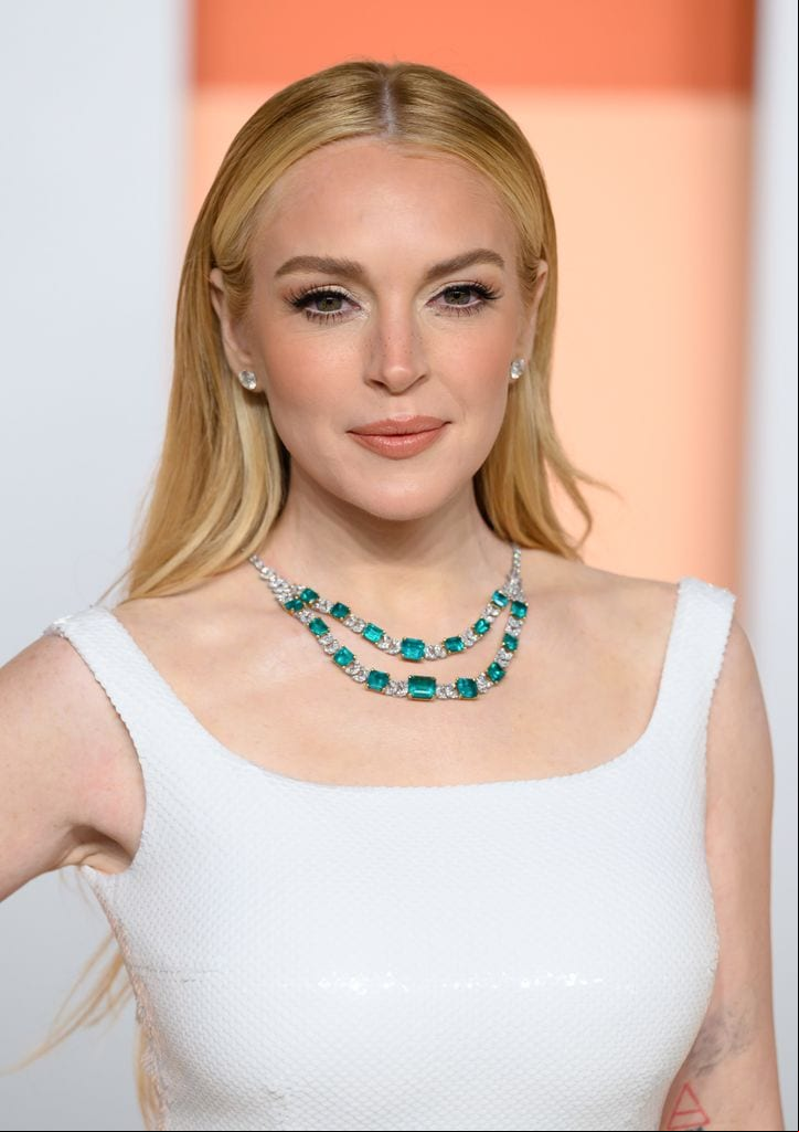 Lindsay Lohan luce una piel radiante y luminosa