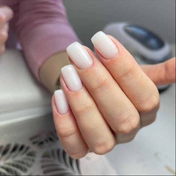 manicura oficina 9