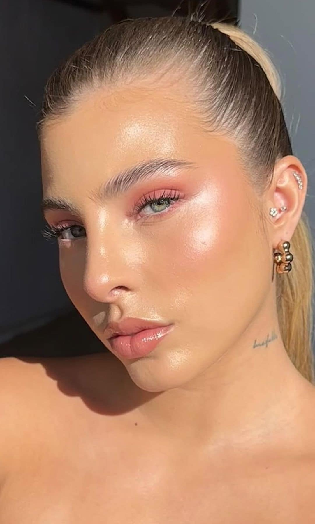 Tendencias de maquillaje primavera- verano 2025