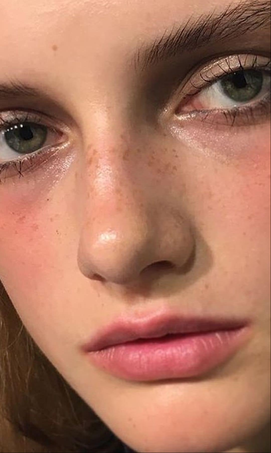 Tendencias de maquillaje para primavera- verano 2025