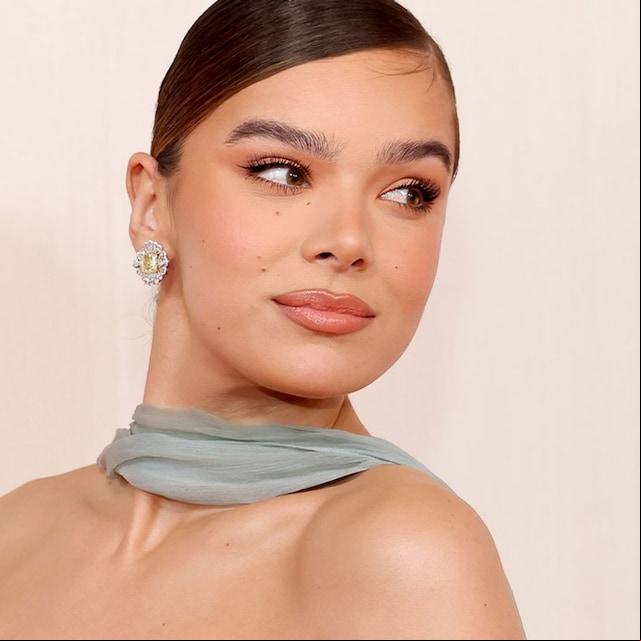 peach makeup