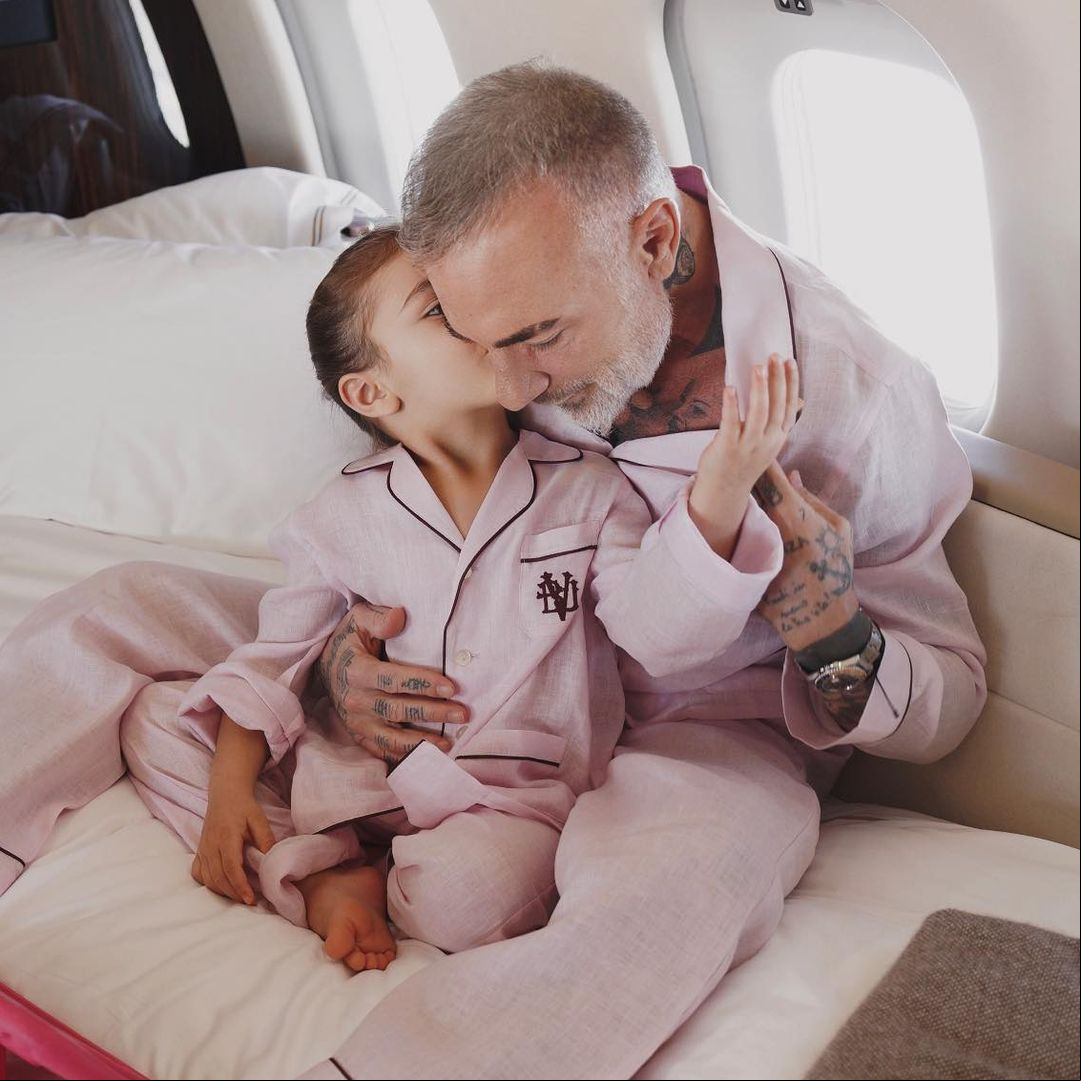 Gianluca Vacchi celebra su paternidad con una bella foto con su princesa Blu: ‘Gracias por ser mi hija’