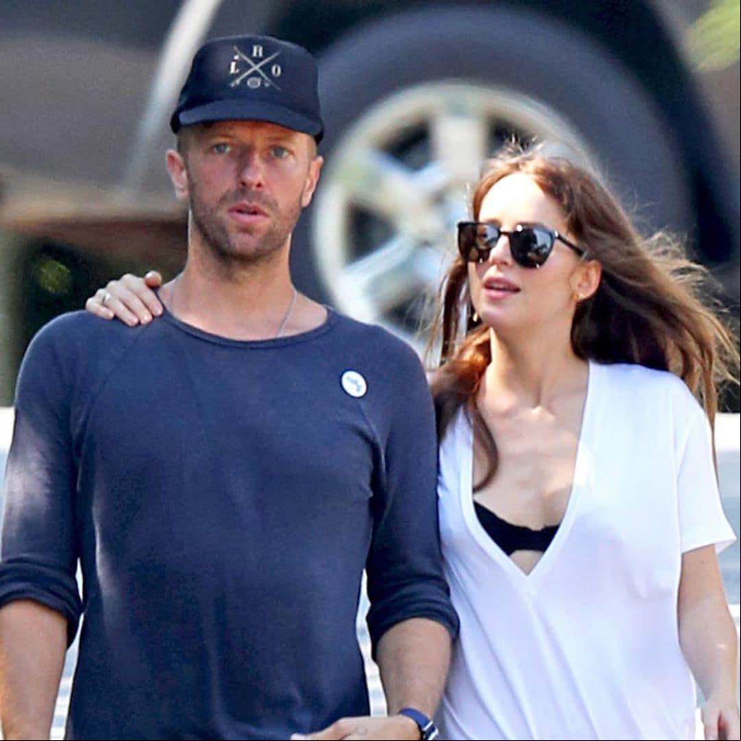 Dakota Johnson y Chris Martin rompen su compromiso de matrimonio después de 8 años de relación