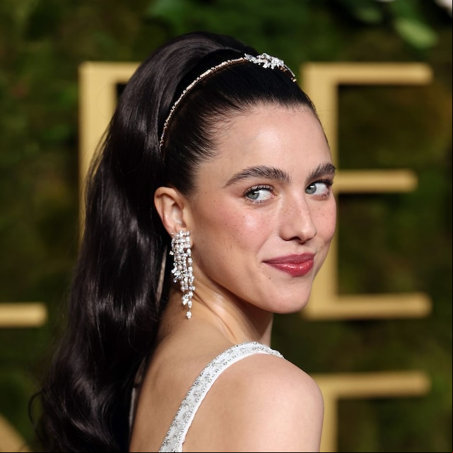 Margaret Qualley en los Globos de Oro 2025