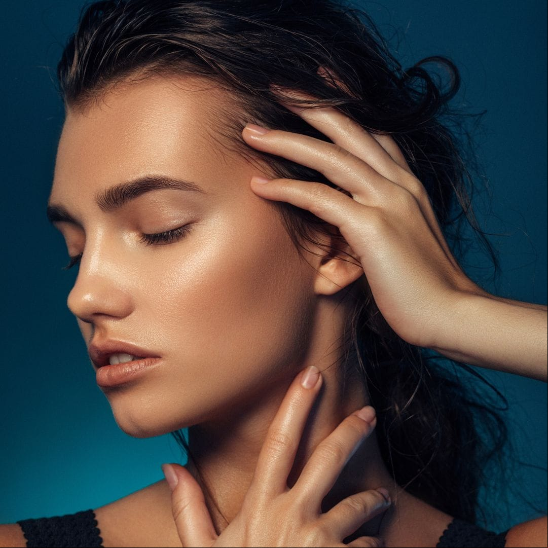 Cómo acabar con las arrugas del cuello y rejuvenecer sin cirugía 