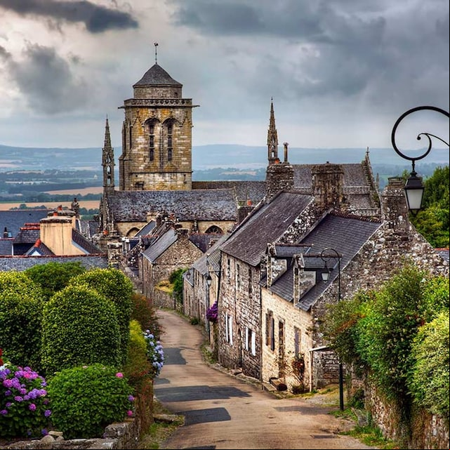 pueblos medievales francia locronan 279412334