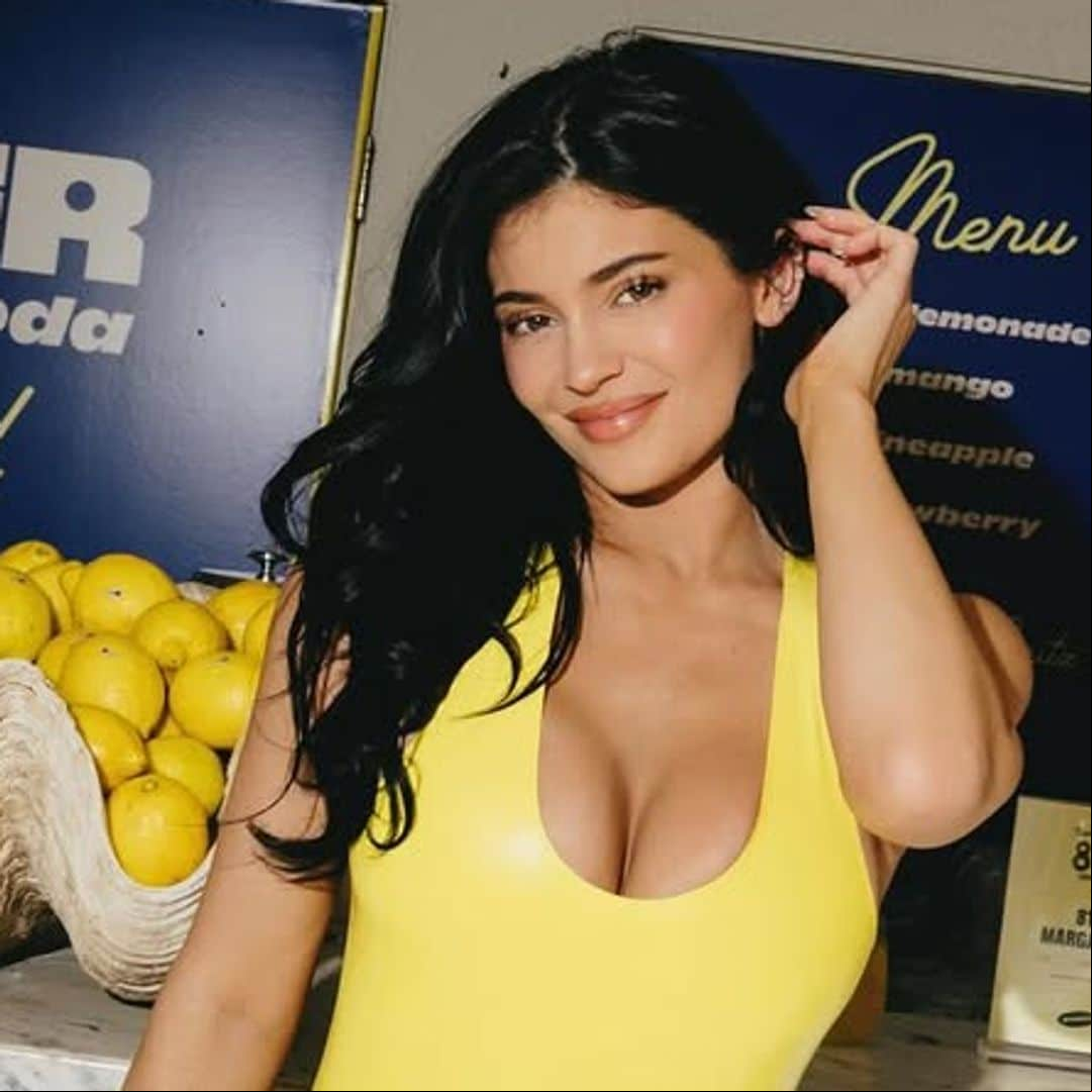 El diseño de uñas de Kylie Jenner que es perfecto para la temporada de festivales