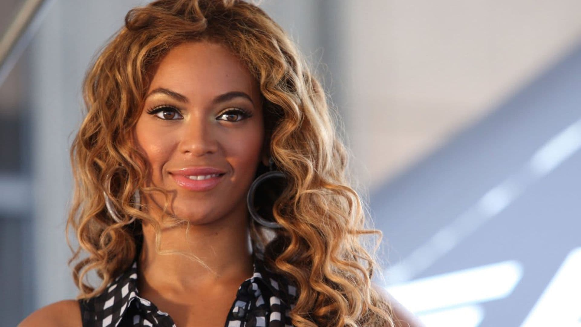 Beyoncé dazzled in a custom Burberry gown for the Grammys after-party