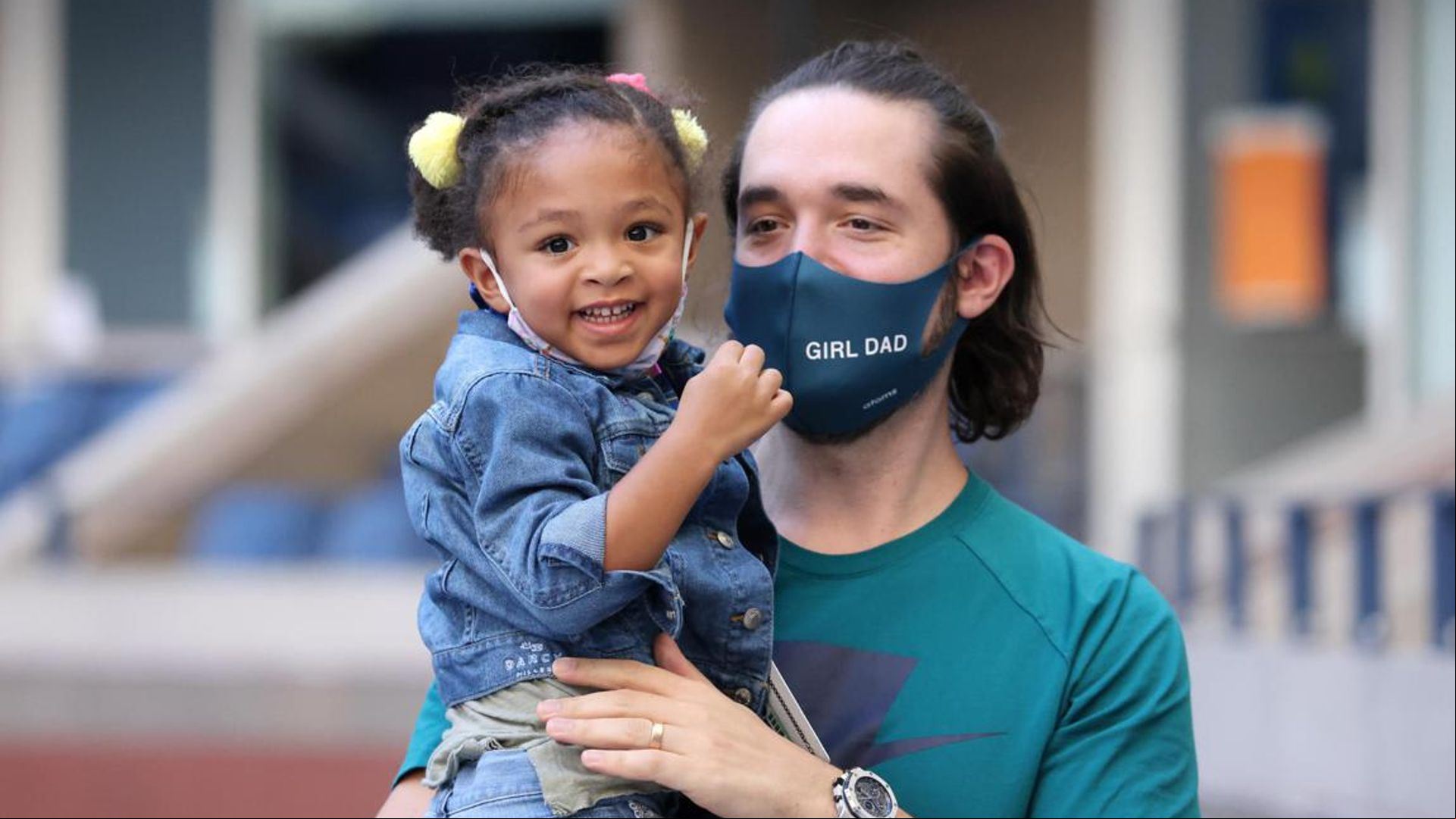 The cutest! Olympia cheers on her tennis pro mom, Serena Williams