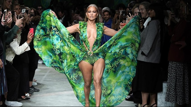 Versace - Runway - Milan Fashion Week Spring/Summer 2020