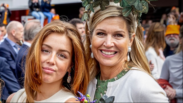 EMMEN, NETHERLANDS - APRIL 27: Queen Maxima of The Netherlands, Princess Amalia of The Netherlands, Princess Alexia of The Netherlands and Princess Ariane of The Netherlands during King's Day on April 27, 2024 in Emmen, Netherlands. (Photo by Patrick van Katwijk/Getty Images)
