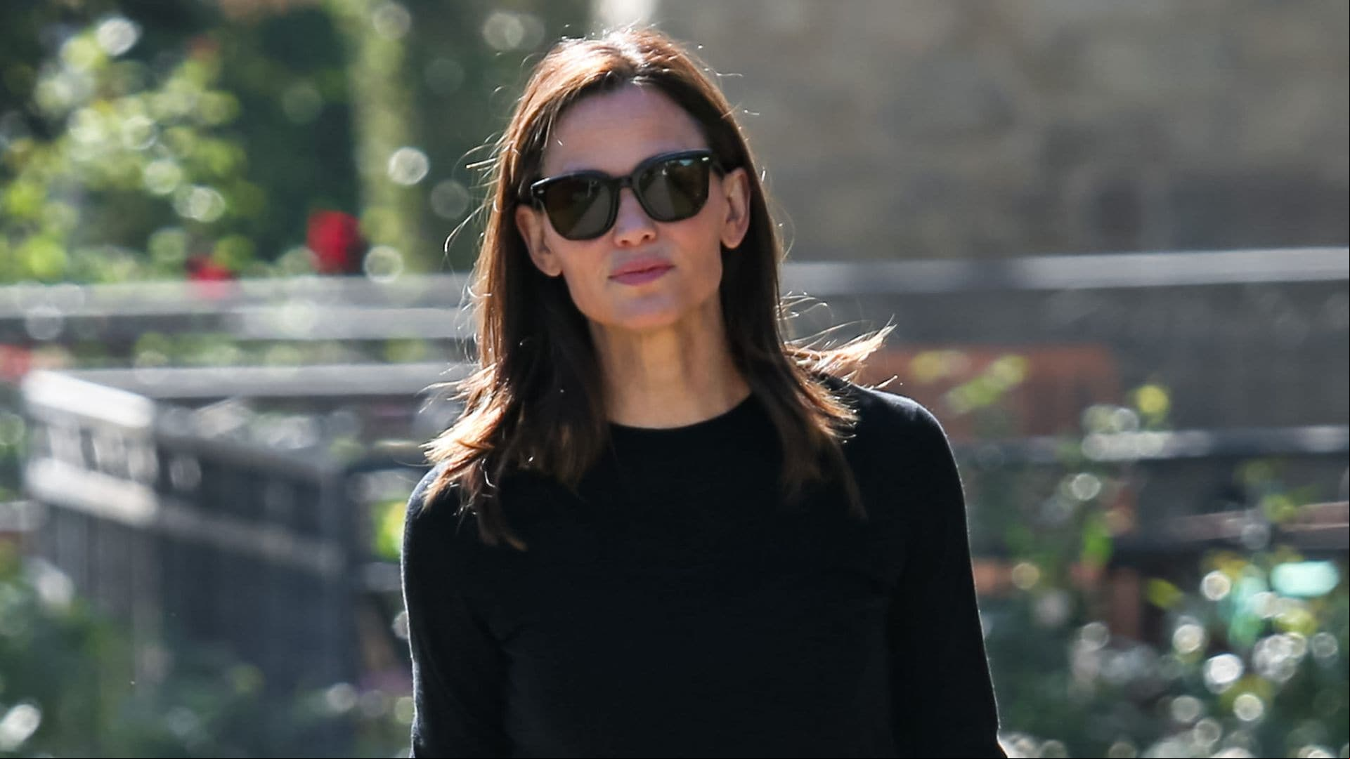 Jennifer Garner nails effortless chic in NYC 
