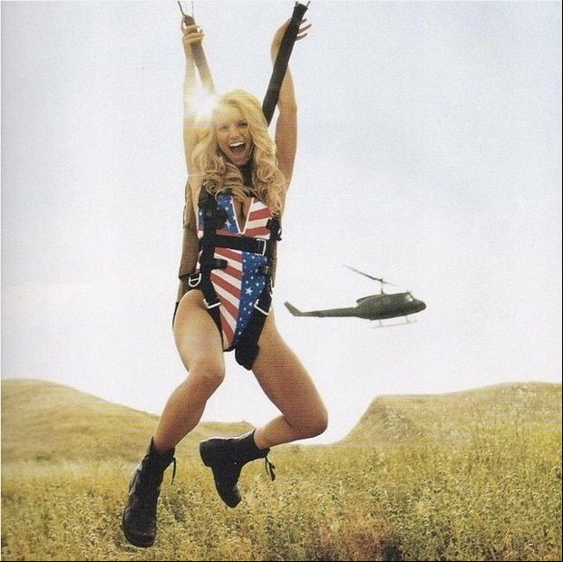 Jessica Simpson spared no expense to wow fans in this epic 4th of July photo.
Photo: Instagram/@JessicaSimpson